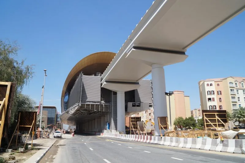 Al Furjan Metro Station.jpg